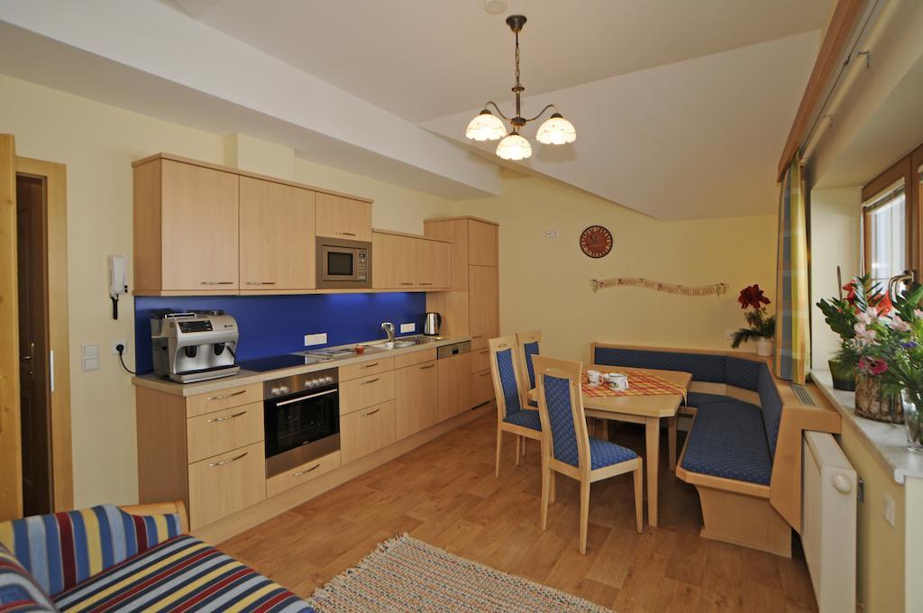 Appartement Alpenblume Schladming Kamer foto